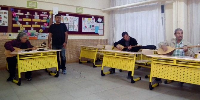 Efeler’de Bağlama Kursu Açıldı