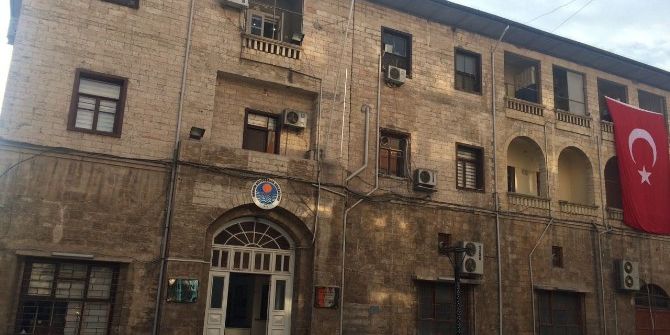 Mersin Büyükşehir Belediyesi’ne İhale Operasyonu: 20 Gözaltı