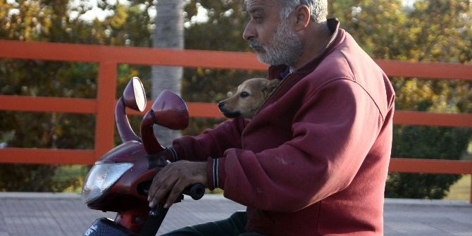 Köpeğin Motosikletle Seyahat Keyfi