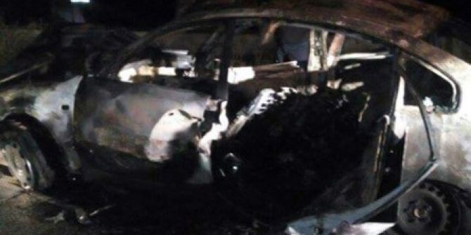 Kaza Yapan Otomobilin Sürücüsü Yanarak Öldü