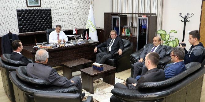 Kent Konseyi’nden Rektör Prof. Dr. Polat’a Ziyaret