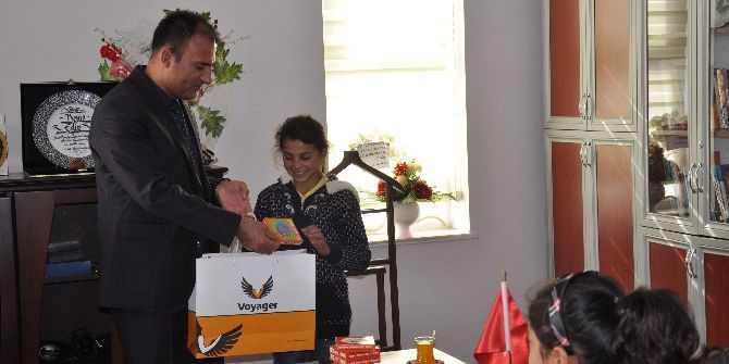 Bulanıklı Sporcular, 10 Kasım Atatürk’ü Anma Koşusunda Türkiye Birincisi Oldular