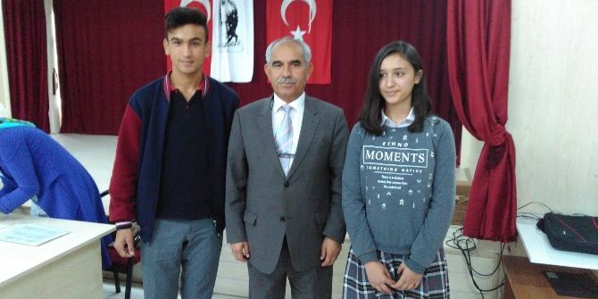 Kulalı Öğrenciler Meclis Başkanlarını Seçti