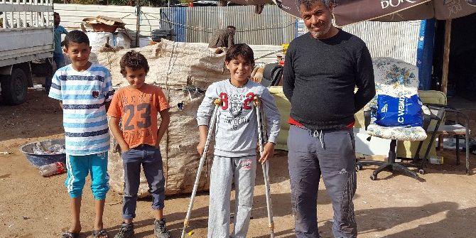 Savaş Mağduru Ali Okula Gidebilmek İçin Protez Bacak İstiyor