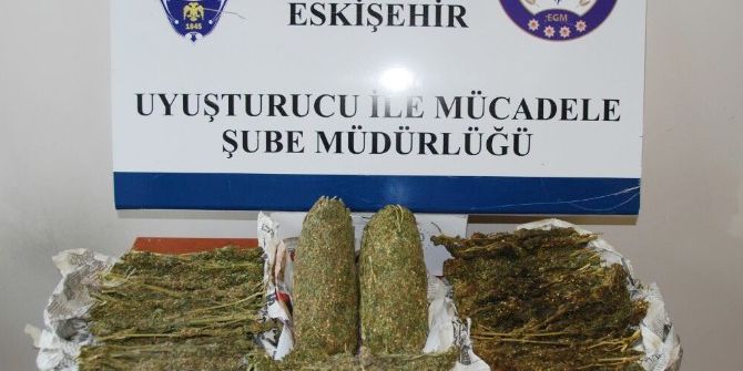 Eskişehir’de 3 Kilo Esrar Ele Geçirildi