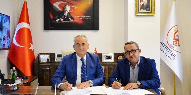 İhtiyaç Sahipleri Giysi Konteynırlarından Giyinecek