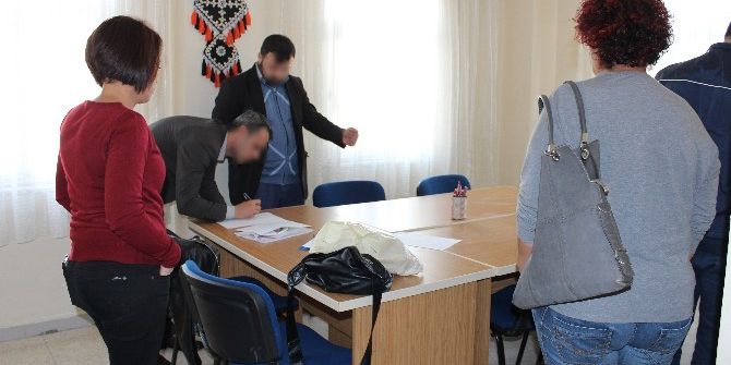 Terör Örgütüne Yakın Olduğu Düşünülen Dernekler Mühürlendi