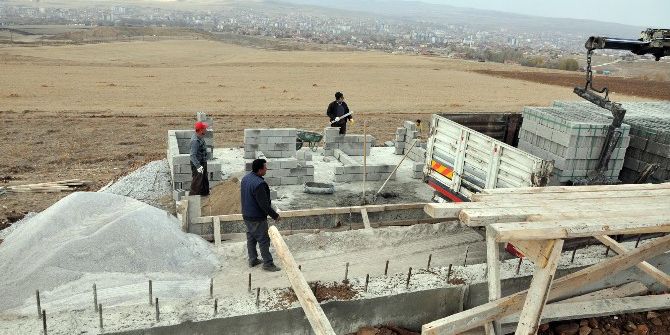 Sorgun’da Modern Hayvan Barınağı İnşaatı Sürüyor