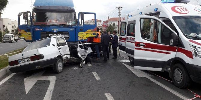 Kütahya’da Zincirleme Trafik Kazası: 6 Yaralı