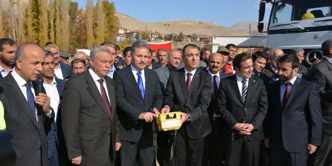 Çarşı Camisinin Temeli Törenle Atıldı