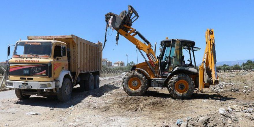 Molozlar Temizleniyor Görüntü Kirliliği Sona Eriyor