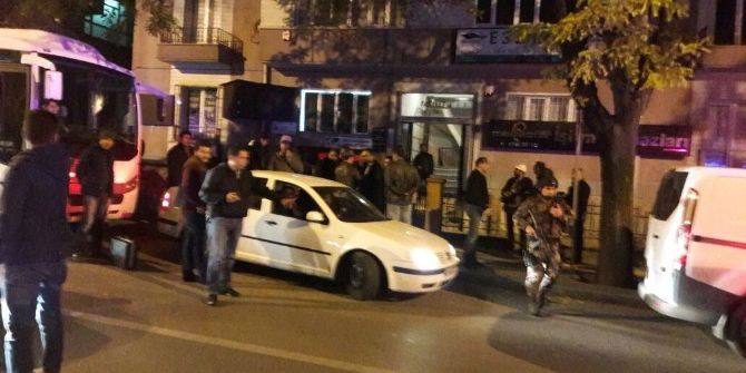 Çağdaş Hukukçular Derneği Üyelerine Polis Müdahalesi