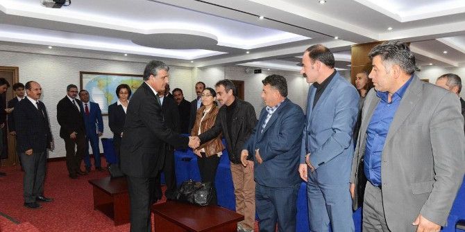 Vali Özefe, Muhtarlarla Bir Araya Geldi