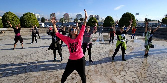 Karşıyakalılar Güne Sporla Başlıyor