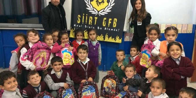 Taraftar Grubu, Öğrencilerin Yüzlerini Güldürdü