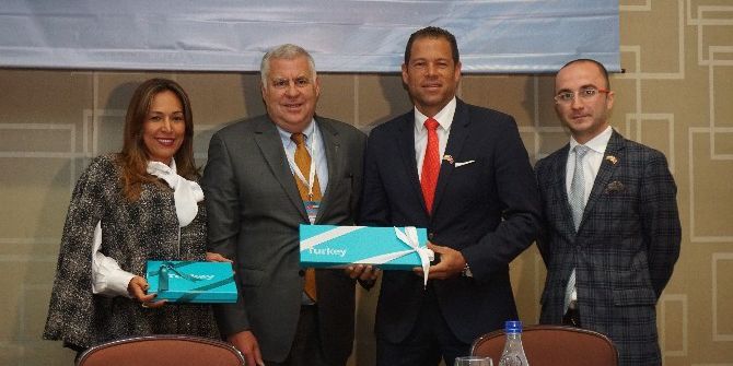 Tim Kolombiya Ticaret Heyetine İzmirli Başkan