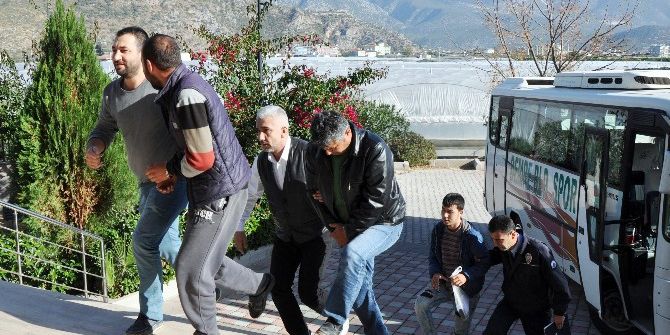 Belediye Başkanının Otomobilini Kundaklayanlar Serbest