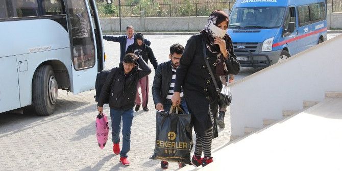 Antalya’da 253 Kaçak Göçmen Yakalandı, 2 Kişi Gözaltına Alındı