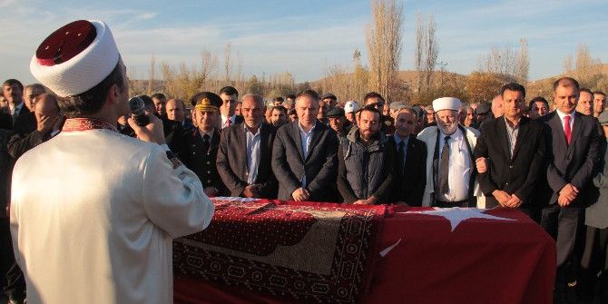 Demokrasi Şehidi Son Yolculuğuna Uğurlandı