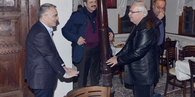 Bakan Ağbal’ın Elinden “Kestane Kebap”