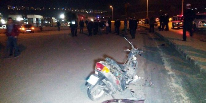 Gaziantep’te Motosiklet İle Otomobil Çarpıştı: 2 Ölü