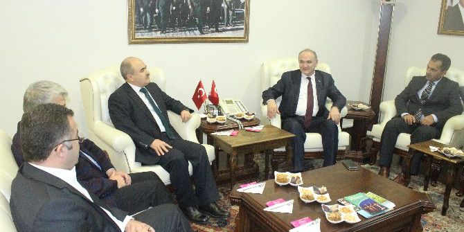 Bakan Özlü; "Deprem Bize Bir Çok Şeyi Öğretti"