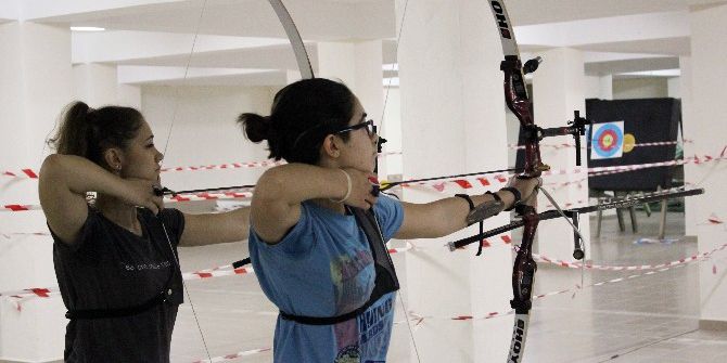 Bu Öğrenciler Saatte 300 Kilometre Hızla Hedefi Vuruyorlar