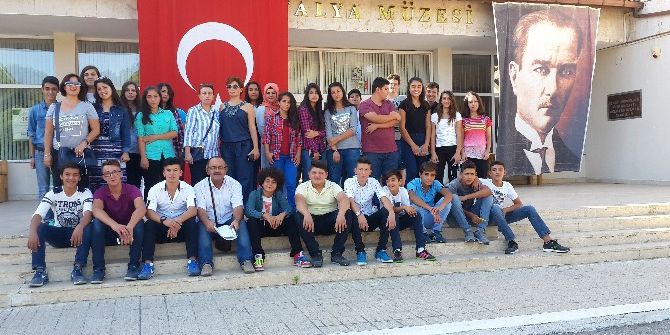 Finike’deki Girişimci Öğrenciler, Expo Ve Antalya Müzesi’ni Gezdi