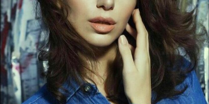 Tuğçe Aral, Hadise Taklidi İle Şaşırttı