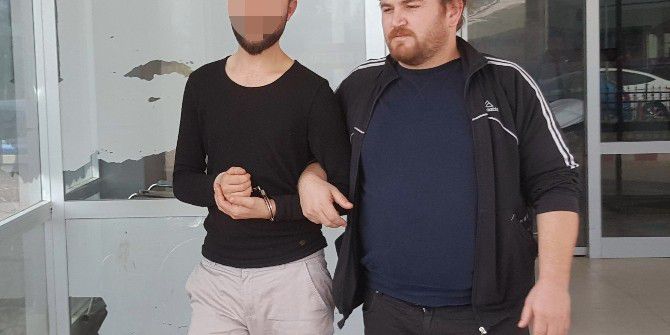 Uyuşturucuyla Yakalanan Genç Gözaltına Alındı