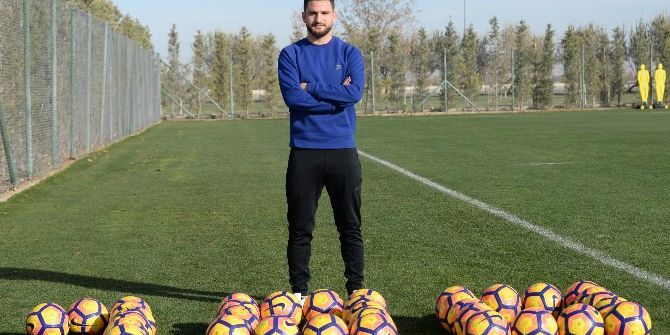 Ömer Ali Şahiner Konyaspor’da 100. Maçına Çıktı