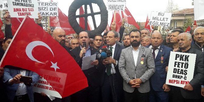 Şehit Ve Gazi Yakınları Lüksemburg’u Protesto Etti