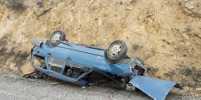 Kürtün’de Kaza: 2 Yaralı