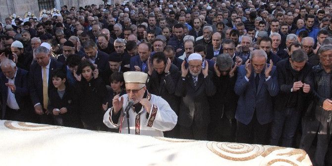 Milli Görüş Lideri Erbakan’ın Dünürü Necati Altınöz’e Son Görev
