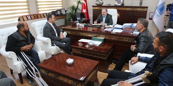 Engelli Sporculardan Başkan Özgökçe’ye Teşekkür Ziyareti