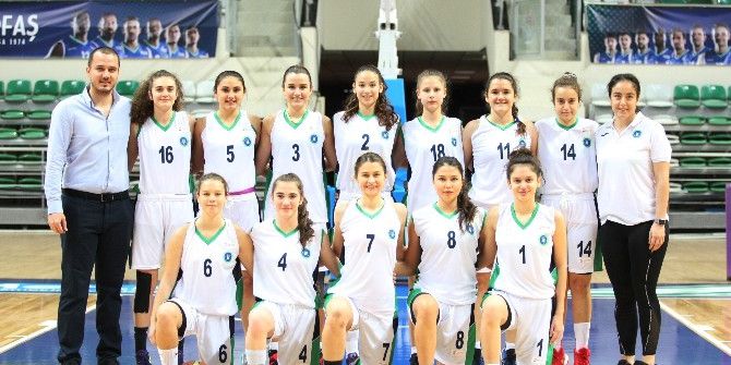 Periler 3’te 3 Yaptı