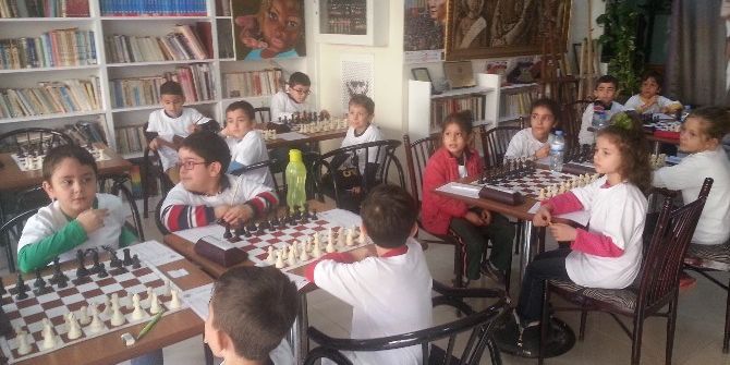 Gkv’lilerin Satranç Başarısı