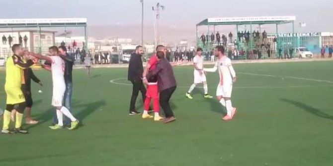 Van’da Amatör Maçta Kavga