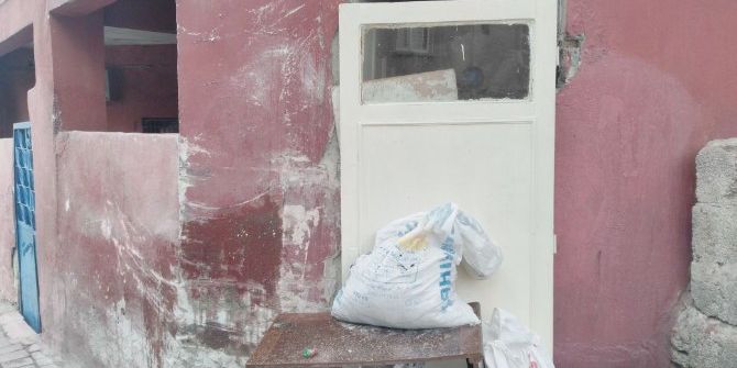 Minibüsün Çarptığı Evin Sahibi Dehşet Anlarını Anlattı