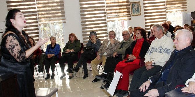 Oran Baharevi’nde Klasik Müzik Keyfi