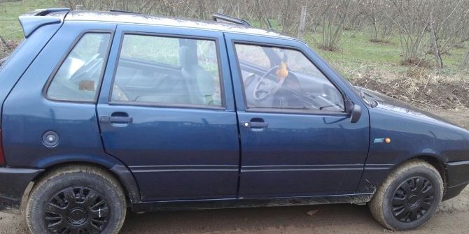 Çaldıkları Otomobili Benzini Bitince Bıraktılar