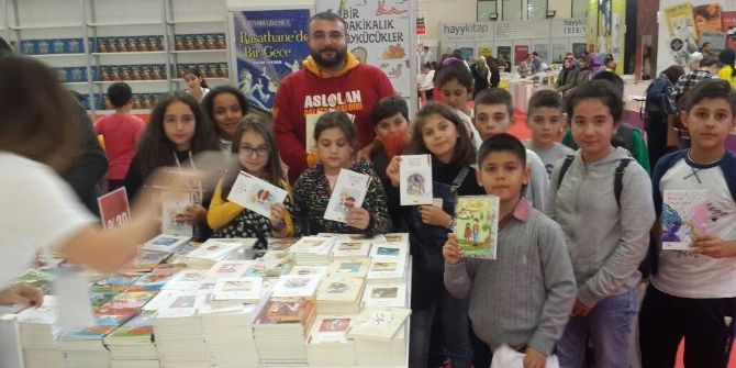 İsmetpaşalı Öğrenciler Kitap Fuarında