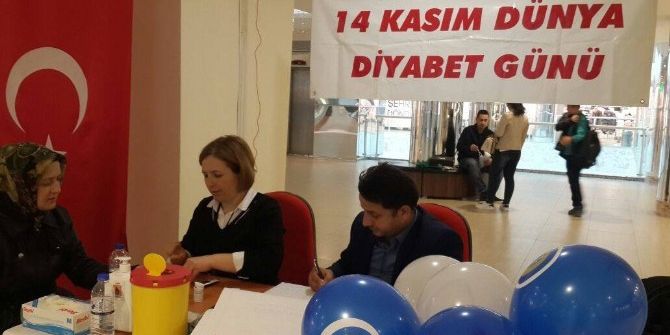Ücretsiz Kan Şekeri Ölçümü Yapıldı