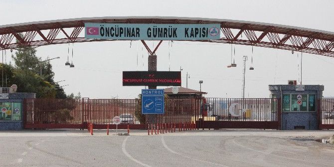 Suriye’deki Çatışmalar Nedeniyle Öncüpınar Sınır Kapısı’ndan Geçişler Durduruldu