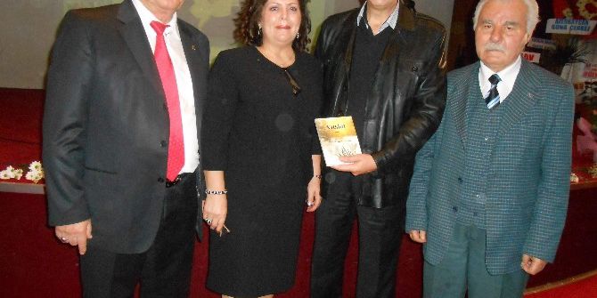 Eskişehirli Şair Şerife Gündoğdu’nun Yeni Yayınlanan ’’Vuslat’’ Şiir Kitabı Okuyucuları İle Buluştu