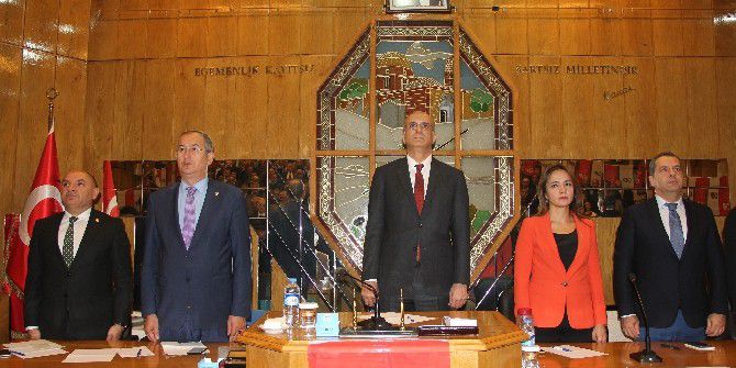 Chp’li Tekin Bingöl: “Biz Terörü Reddeden, Şiddeti Reddeden Bir Partiyiz”