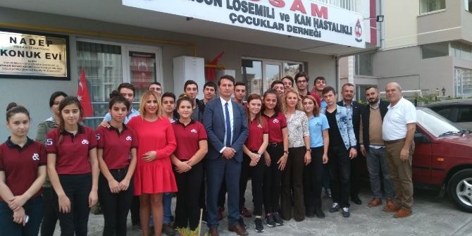 Lösemili Çocuklara Sürpriz