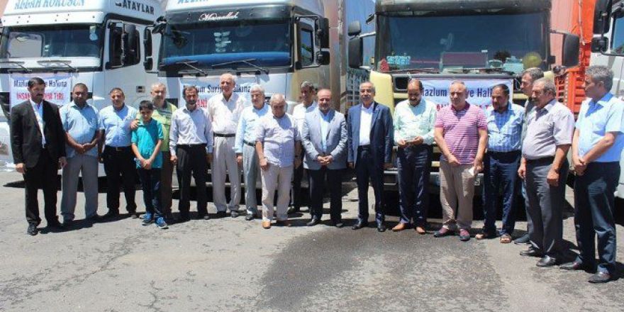 Suriye’ye 4 Tır Yardım Malzemesi Gönderildi