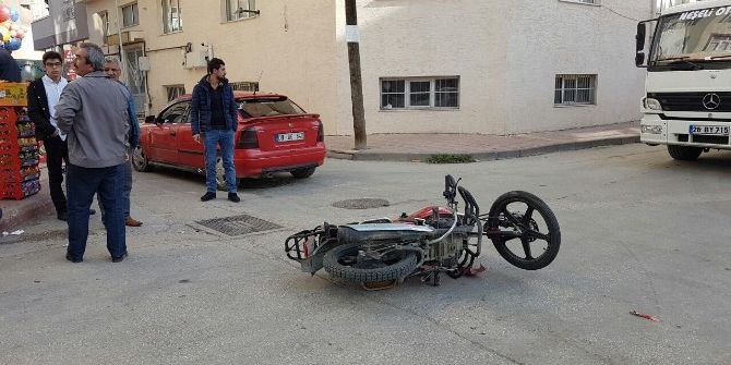 Bozüyük’te Otomobil Ve Motosiklet Çarpıştı, 1 Yaralı
