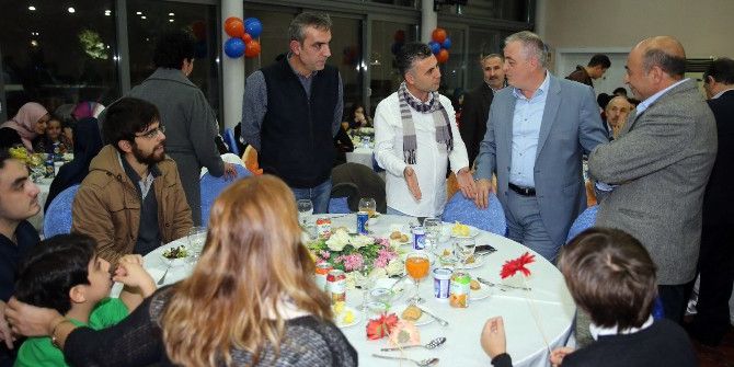 Başkan Aydın, Alibeyköyspor Taraftar Derneği’nin Gecesine Katıldı